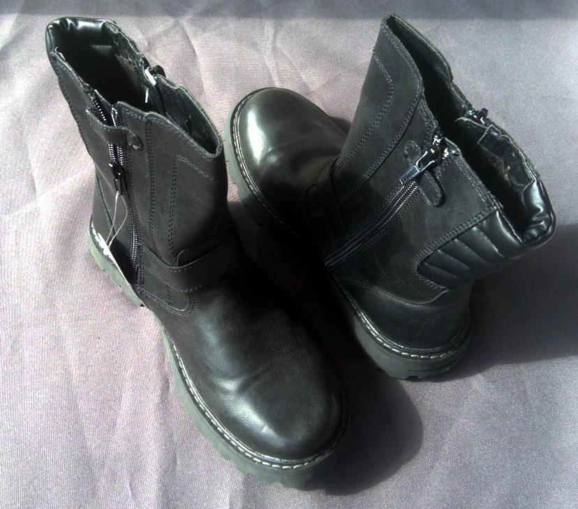 New Lander Black Boots 36 Women s Fashion Shoes on Carousell