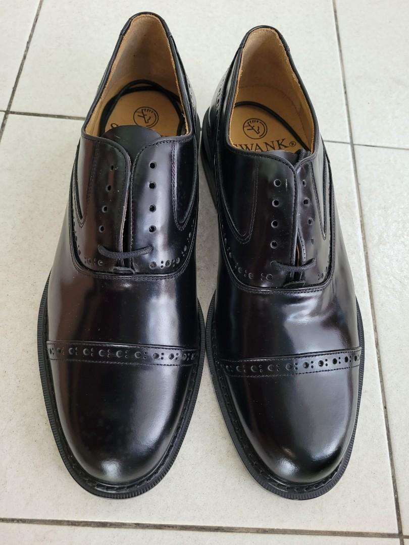 NEW Size 9 Swank shoes black