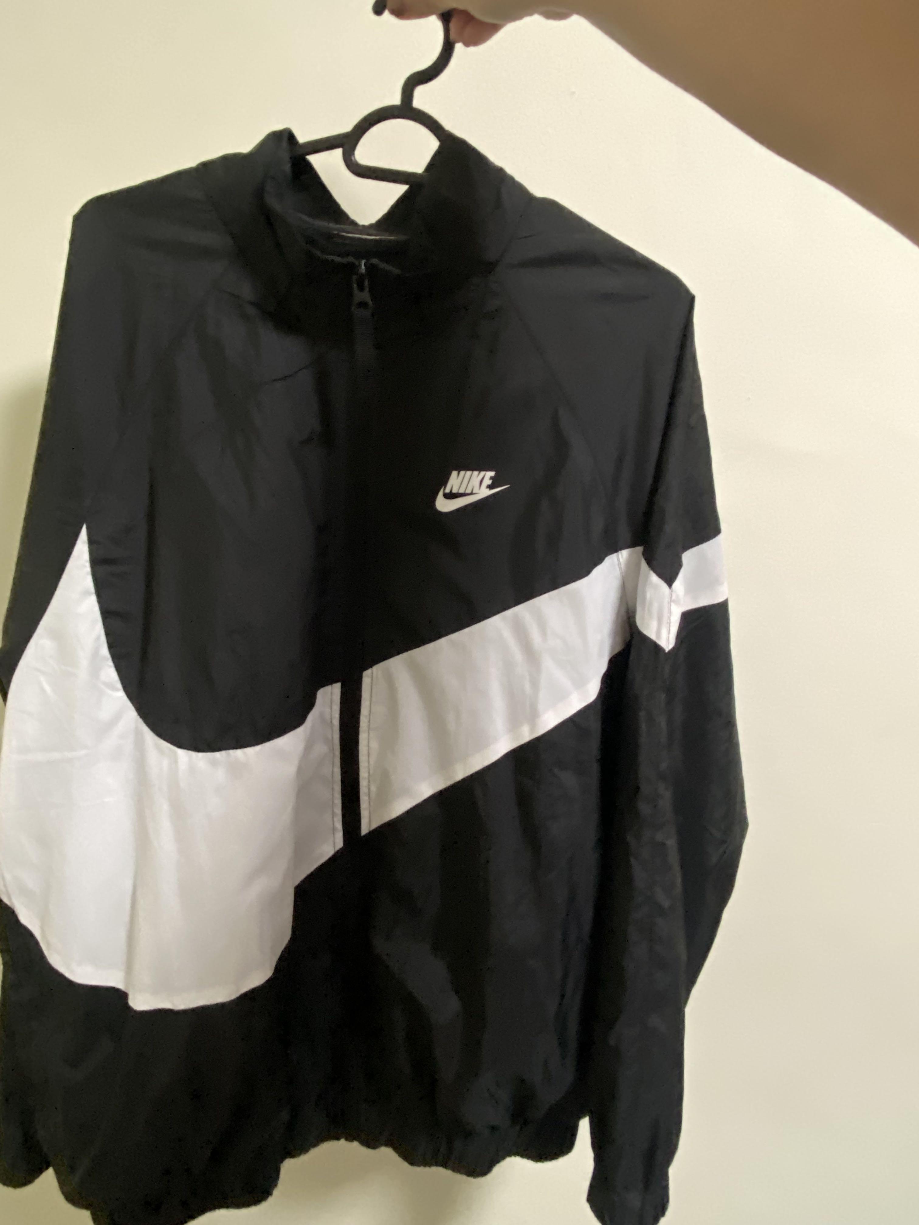Nike big swoosh jacket windbreaker, Men 