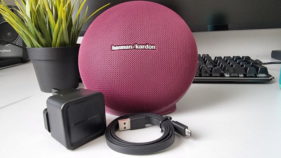 Harman kardon hot sale onyx mini red