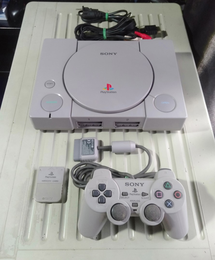 PLAYSTATION 1 FAT SCPH7501, Video Gaming, Video Game Consoles