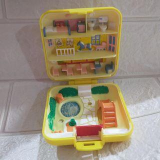 Polly pocket Midge Playschool