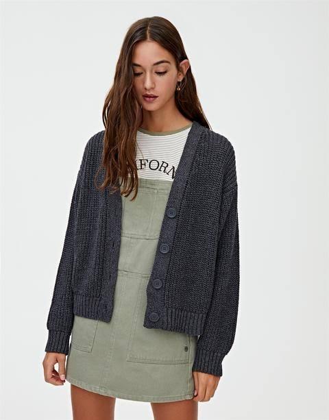 Pull Bear Knitted Cardigan Women s Fashion Coats Jackets and Outerwear on Carousell