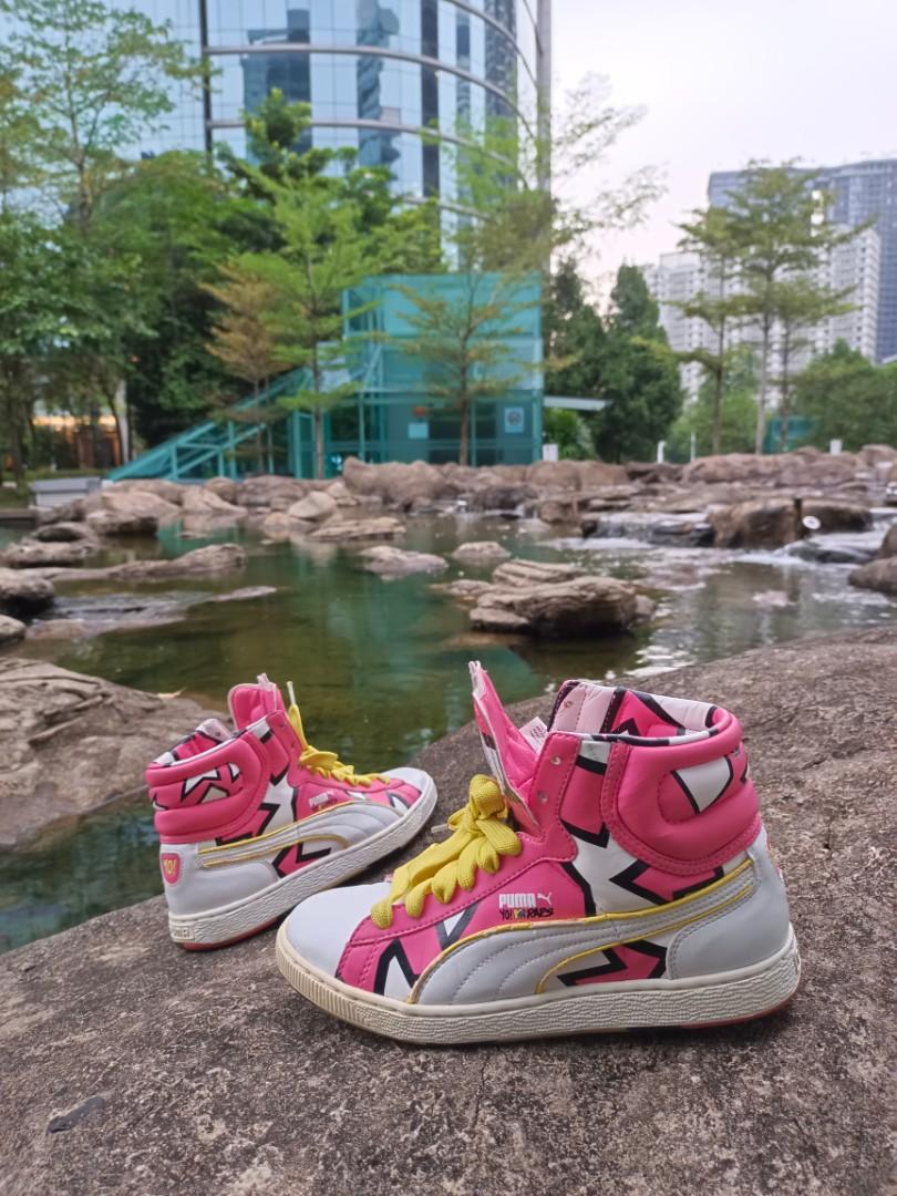 Puma x Yo mtv rap Original Li Women s Fashion Footwear Flipflops and Slides on Carousell