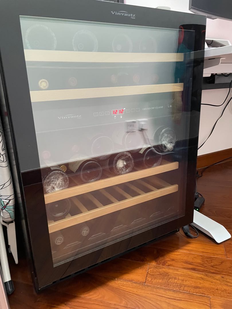 Vinvautz VZ45BDBUL45 Dual Zone Wine Cellar Fridge, 家庭電器, 廚房電器, 酒窖及存倉