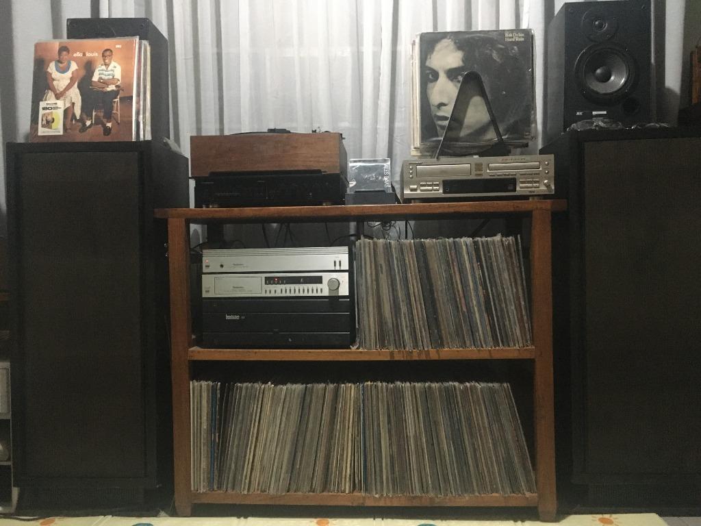 Vinyl Player with speakers, Amplifiers SET [High End Brand], Hobbies