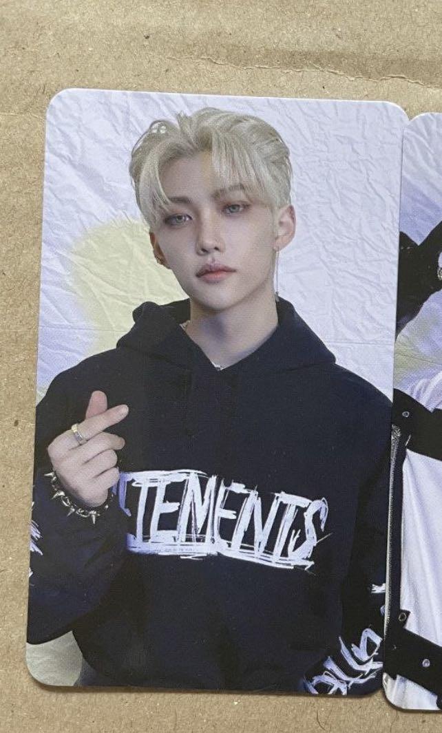 StrayKids フィリックス トレカ 中国 ヨントン oddinary stray kids ODDINARY フィリックス 中国 ヨントン トレカ