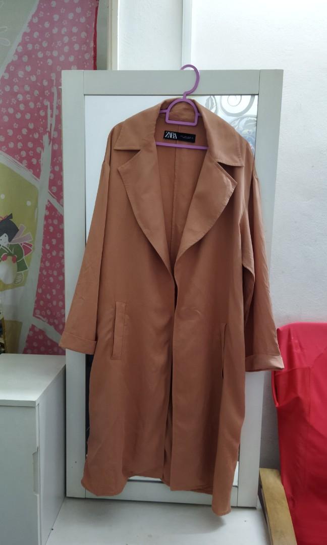 Flowing trench hot sale coat zara