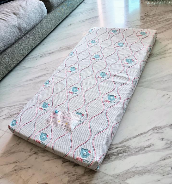 BabySafe Cot Latex Mattress (120 x 60 cm) / Baby mattress / Cot