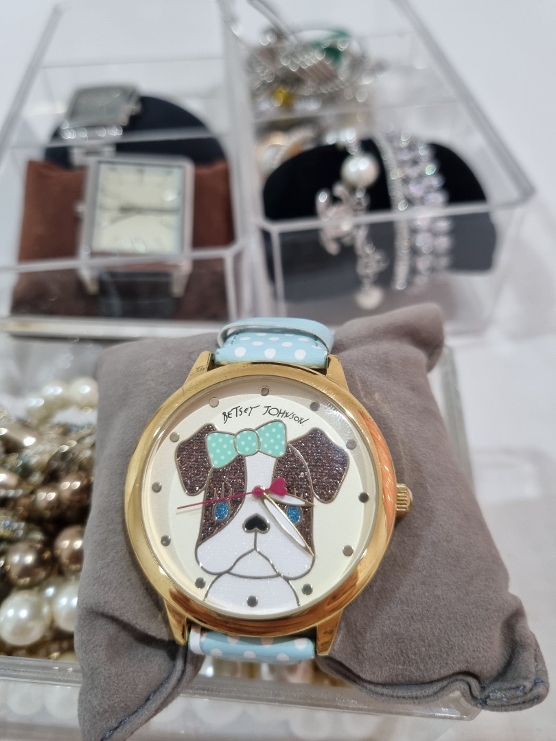 Betsey Johnson Blue Pug watch Women s Fashion Watches Accessories Watches on Carousell