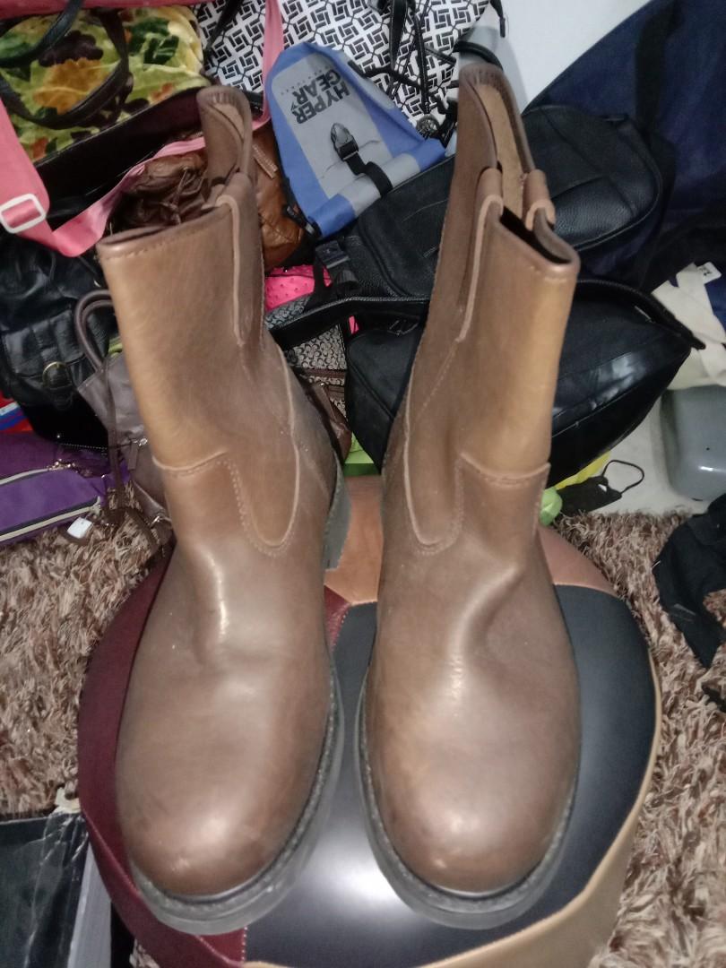 Progressive sales safety footwear