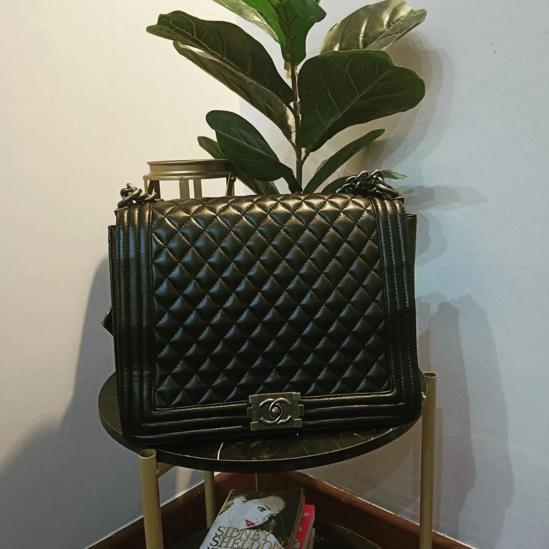 Chanel le hotsell boy jumbo