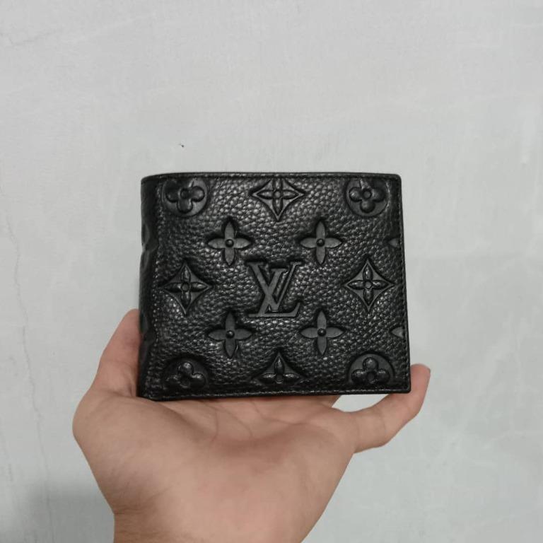 Louis Vuitton Wallet dompet lv, Fesyen Pria, Tas & Dompet , Dompet di  Carousell