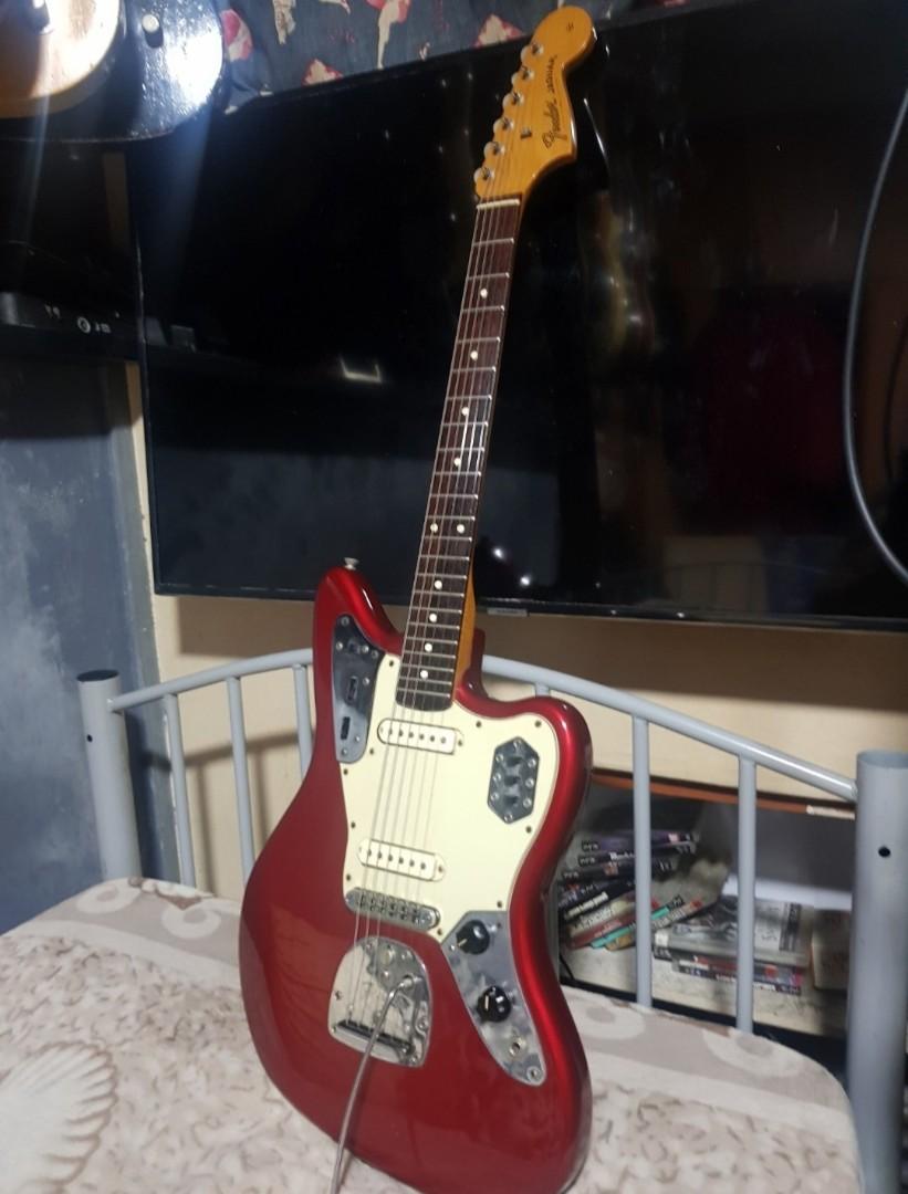 Fender Jaguar mim, Hobbies & Toys, Music & Media, Musical Instruments