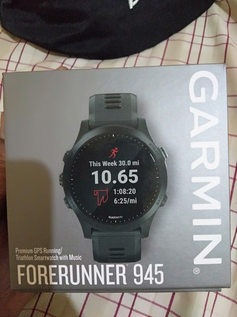 For Sale Garmin Forerunner 945 complete almost bnew x2 lang