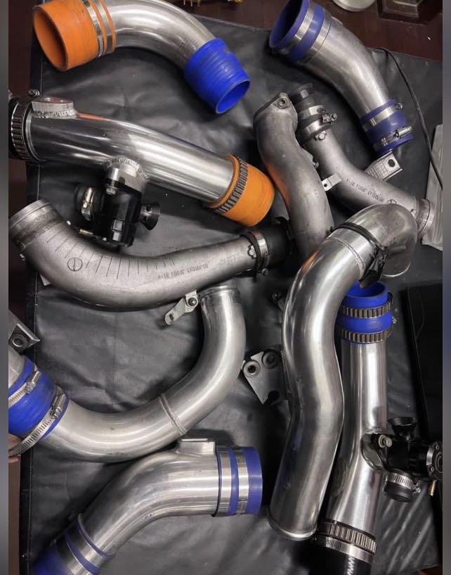 GTR HKS upper intercooler pipe /piping + GFB BOV + Intercooler + Stock