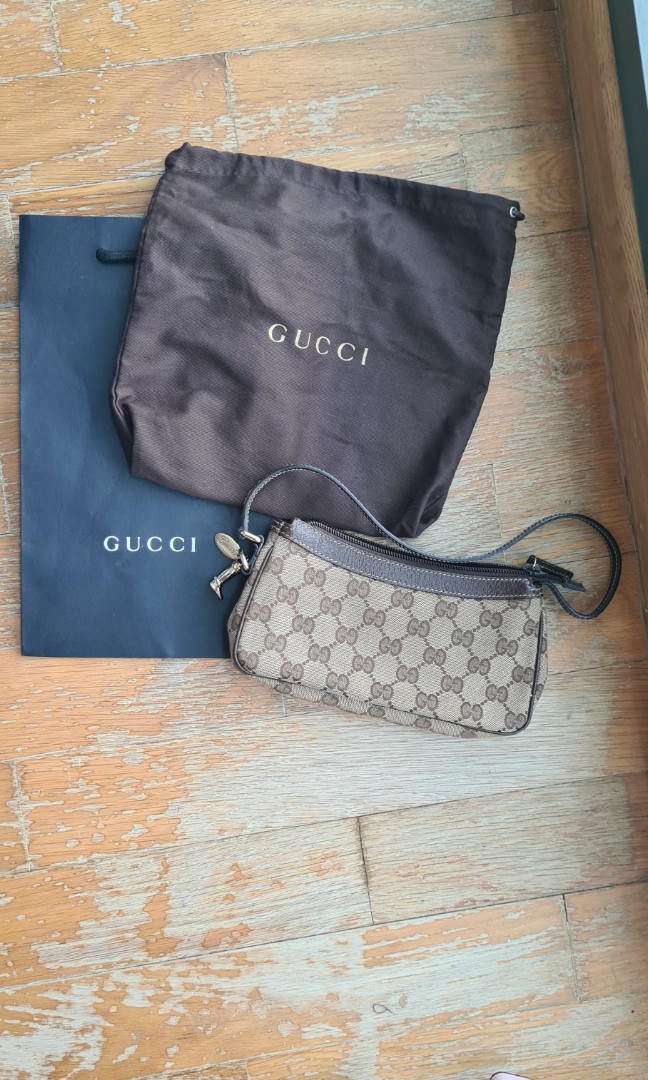 gucci pouch used