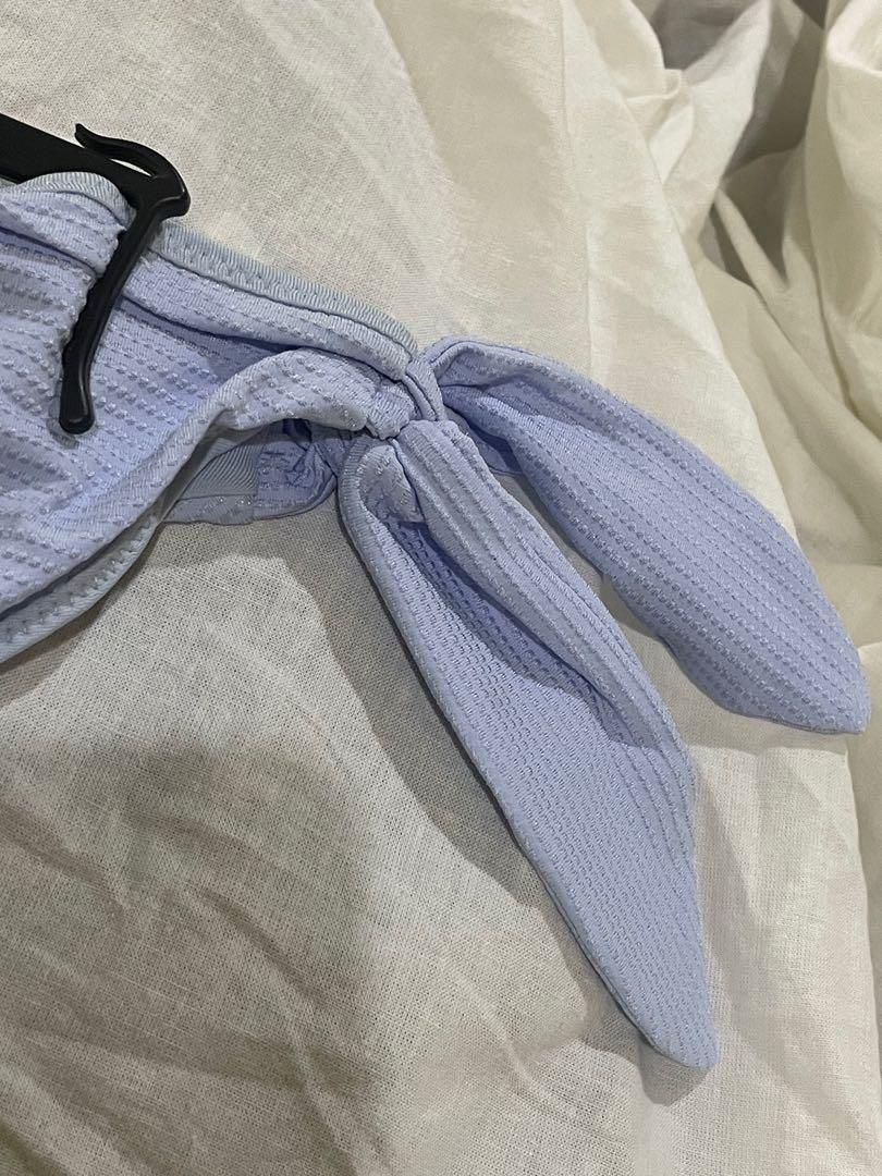 H&M bikini bottom baby blue (Category: Bikinis & Swimsuits) located in Quezon City. Submitted by jujuloco (Listing ID 1150823078, Image 3). Description: Brand new size uk 42 H&M cheeky bikini tie side bottoms Baby blue sexy and sweet Rfs: extra Mop: gcash bpi Shipping cost care of buyer.