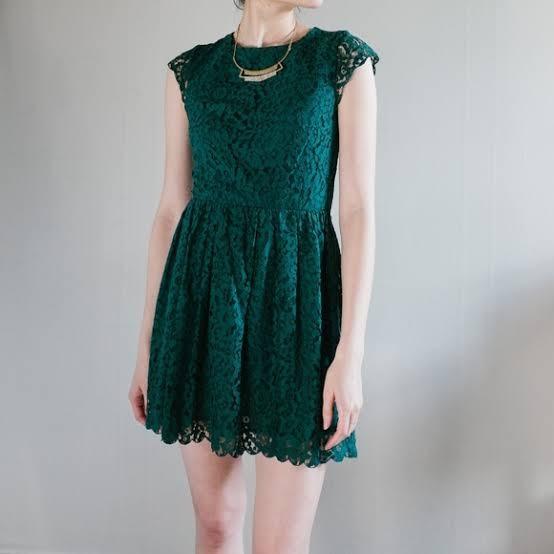 H&m green sale lace dress