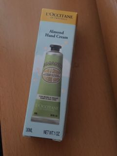 （分類：）位於 。 由 ntyada 提交（商品編號 1150825715，圖片 1）。簡介： 。