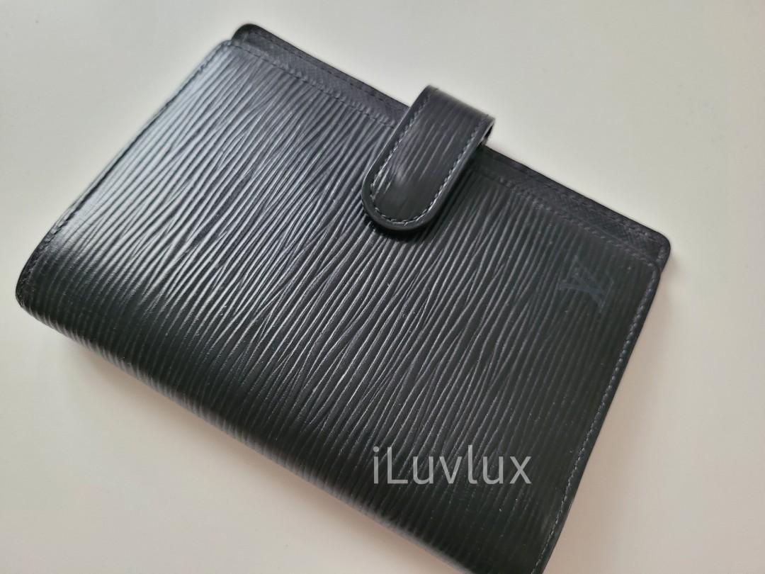 Black epi-leather small ring agenda cover by Louis Vuitton 2015