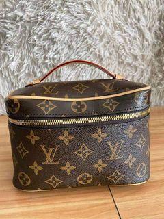 💎LV Vanity  leather bag