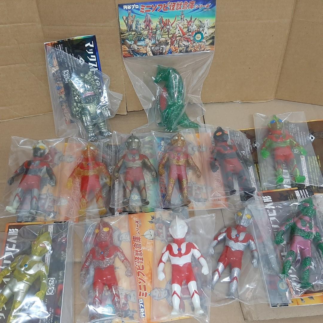Maxtoy Max Toy Ultraman Gomorrah Gomora Marble GID Glow in Dark Clear Lime Green Metallic Hayata Japan Exclusive Sofubi Soft Vinyl Figure (Category: Toy Figures) located in Singapore. Submitted by kittyleekityin (Listing ID 1150908326, Image 1). Description: Brand New in Sealed Packaging Super hard material Soft vinyl Individual pricing@ Gomora Clear Green $175 Ultraman $195 (Each) - Black body (Belial inspired) - White body (glow in dark) - Gree