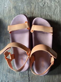 (Kategori: ) berada di . Dikirim oleh poneee (ID iklan 1150990651, Gambar 1). Deskripsi: .