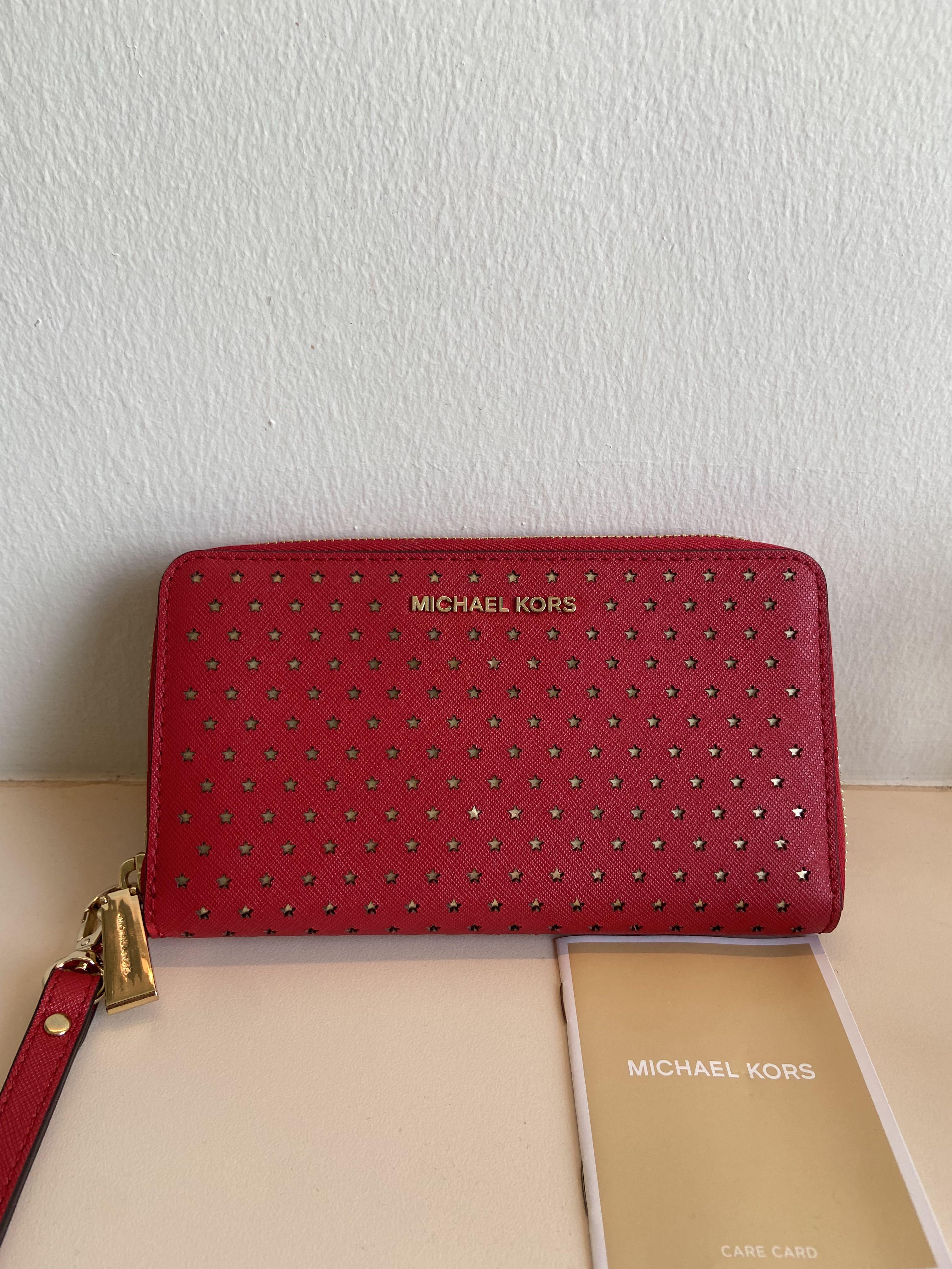 Michael Kors Stars Designer Wallet, Women's Fashion, Bags & Wallets, Wallets  & Card Holders on Carousell