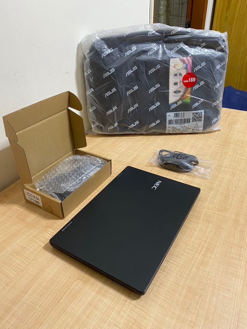 NEC SSD 7th Gen Core i5 laptop & 13.3 inches , 電腦及科技產品, 桌