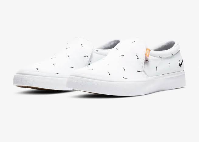 NWOB Nike Court Royale AC Slip White 