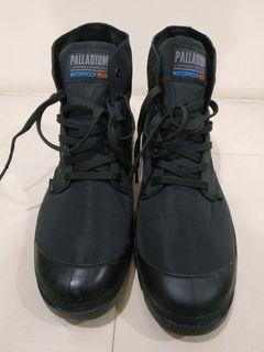 Palladium 防水靴