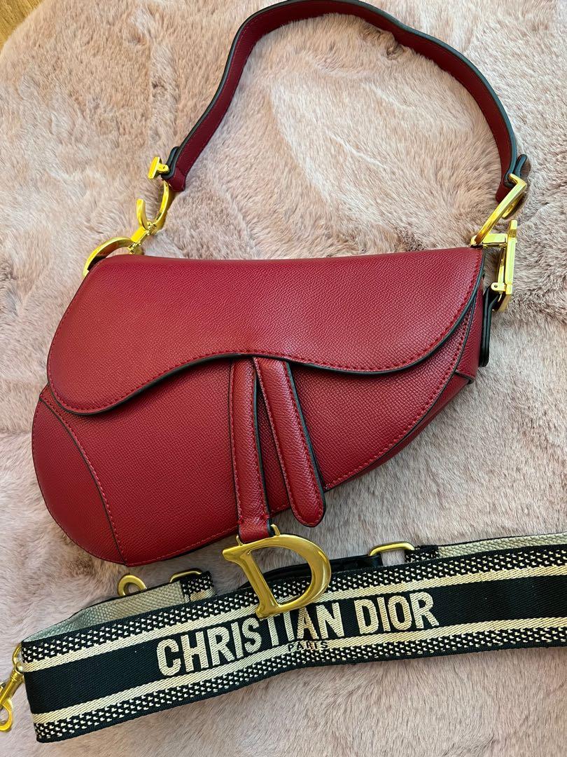 Harga deals dior saddle