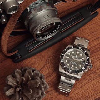 (Category: ) located in . Submitted by thehypewear.co (Listing ID 1150895818, Image 1). Description: .