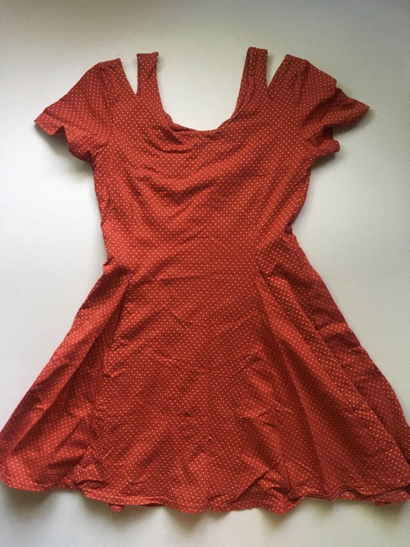 polka red dress