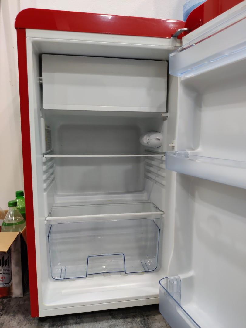 galanz mini fridge inside