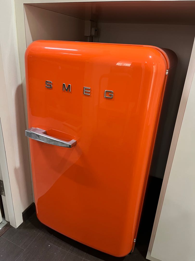 SMEG Bar Fridge, TV & Home Appliances, Kitchen Appliances