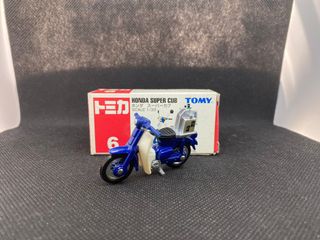 （分類：）位於 。 由 ngppk1984 提交（商品編號 1150921535，圖片 1）。簡介： 。