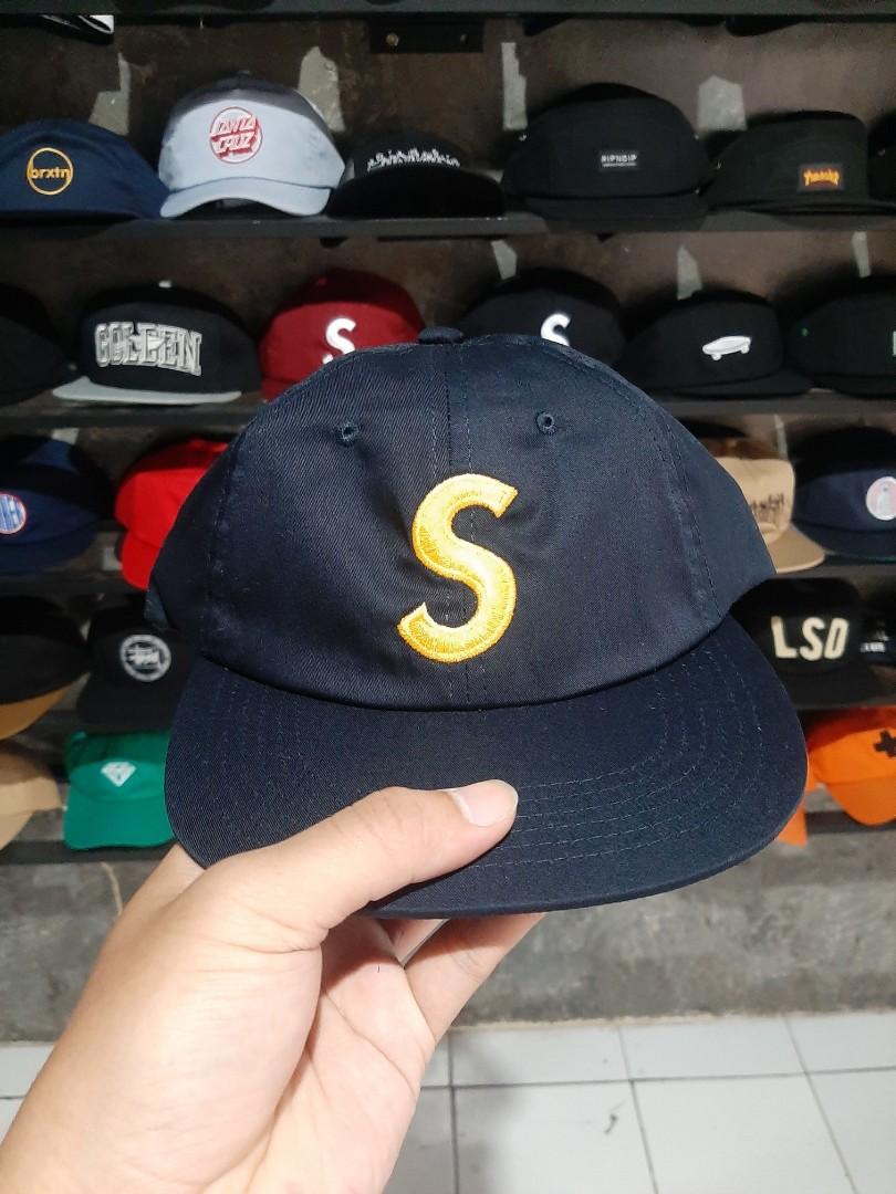 Topi Polo Cap Supreme Logo S Navy Gold 