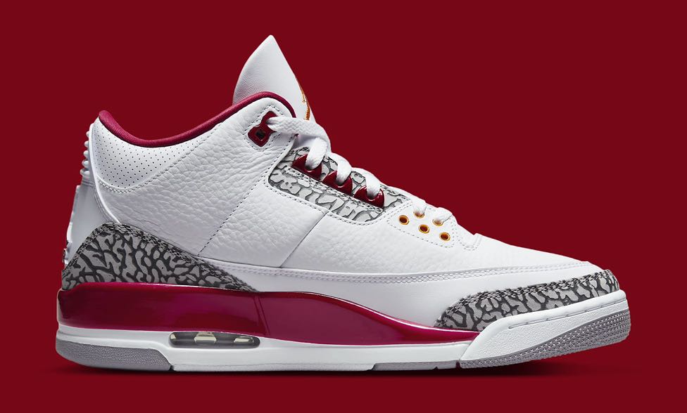 UK 8) Air Jordan 3 Cardinal Red, Men's 