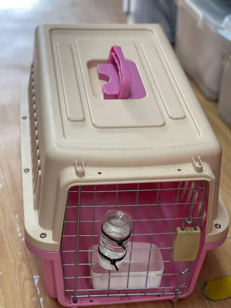 Used pet discount carrier