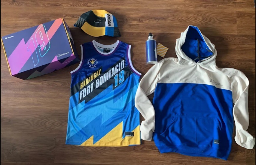 Valorant Neon Swag Kit, Hobbies & Toys, Memorabilia & Collectibles, Fan