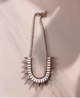 Vintage Gold and White Necklace