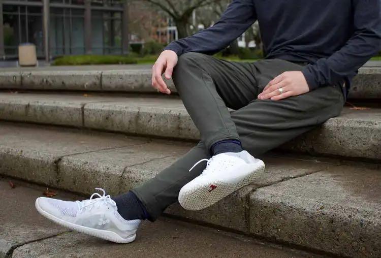 Vivobarefoot primus 2024 lite white