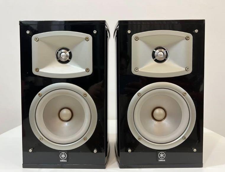 Yamaha NS333 bookshelf speakers, Audio, Soundbars, Speakers
