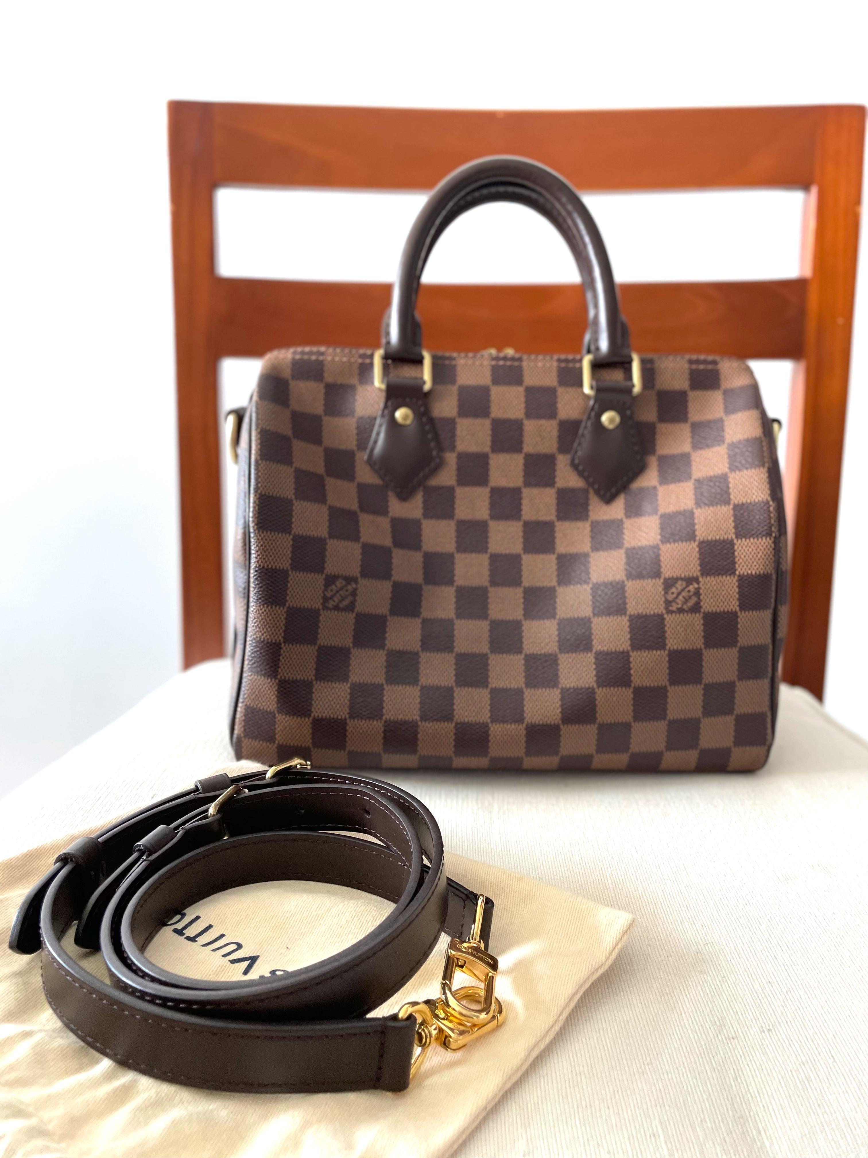 LNIB LV Louis Vuitton Speedy Bandouliere 25 Fall For You Black GHW