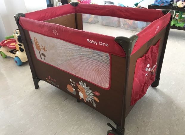 Baby One baby Cot playpen