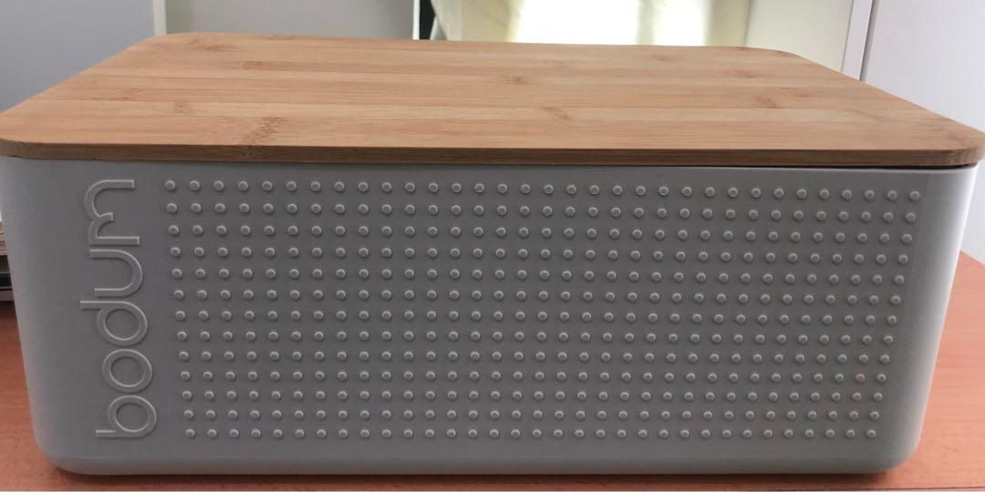 Bodum Bistro Bread Box, White 14.22” x 9” x 5.5”, TV & Home Appliances, Kitchen Appliances