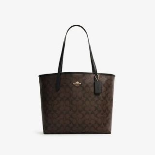 (Category: ) located in . Submitted by fashionshenanigans (Listing ID 1151071455, Image 1). Description: .