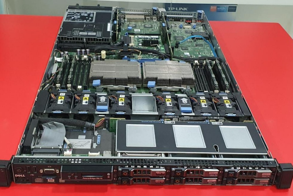Dell PowerEdge R610, Computers & Tech, Desktops on Carousell